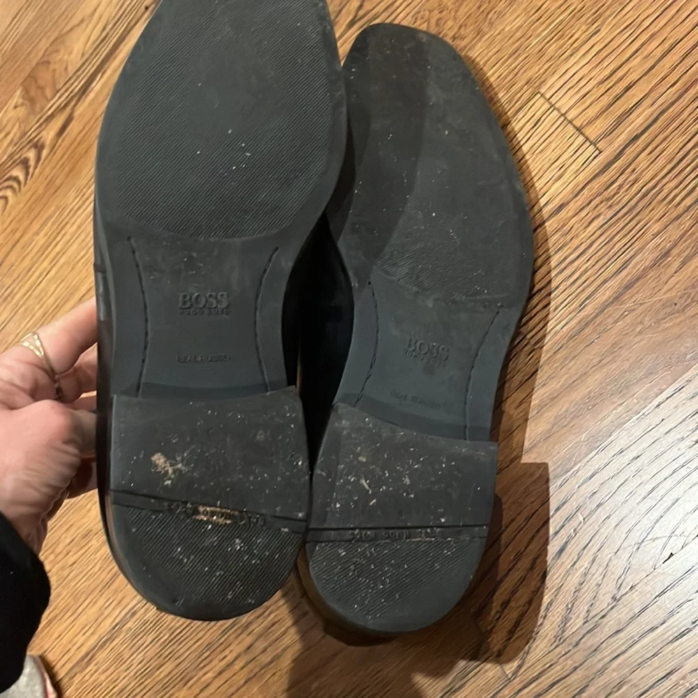 Boss men’s black dress shoes size 11